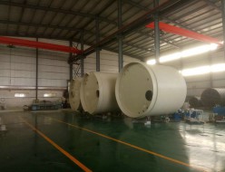 pph立式攪拌（bàn）罐